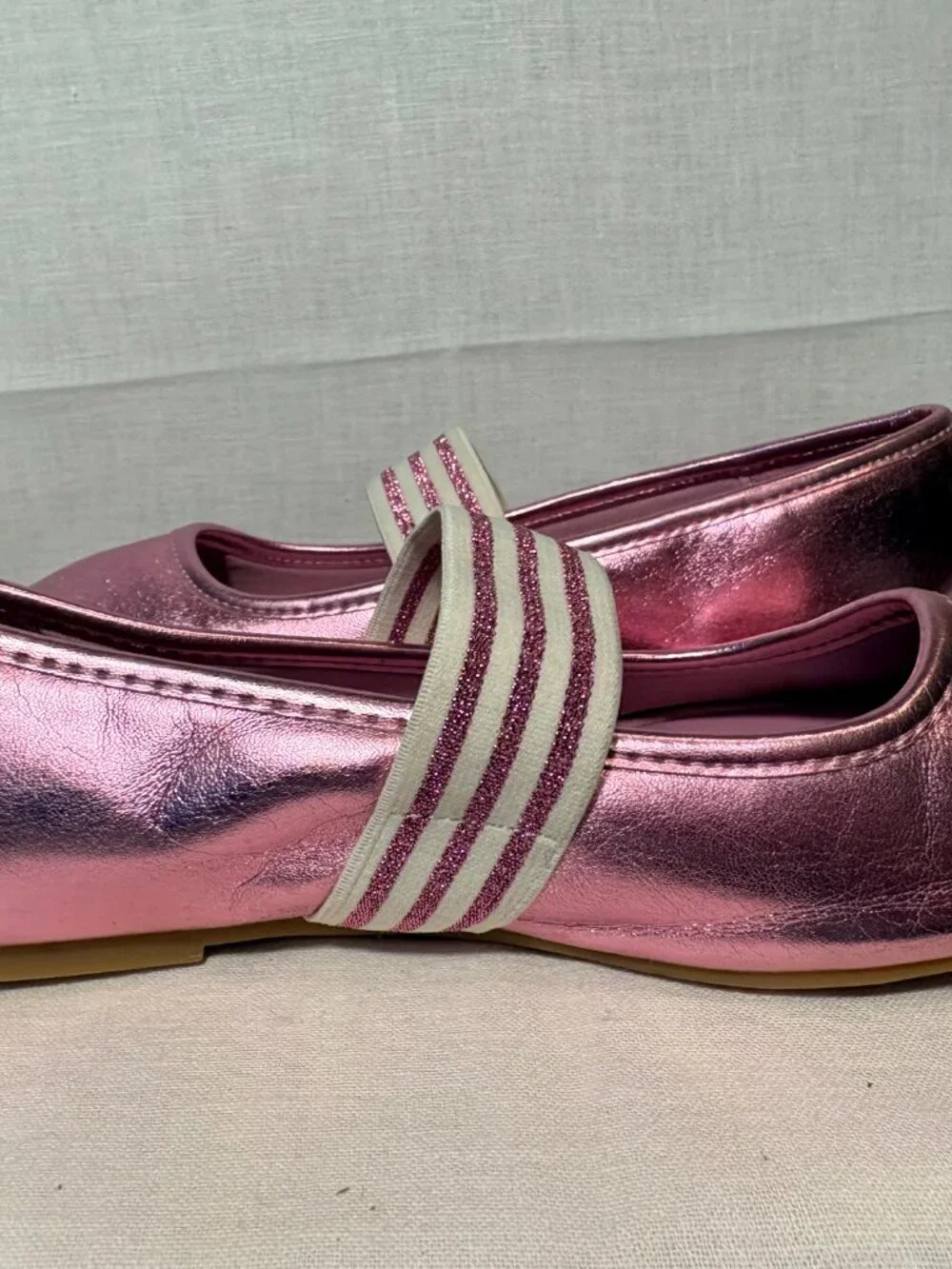 🌷Nordstrom Ballet Flats Metallic Pink Girls Size 4 🌷